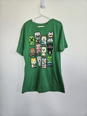 ​Minecraft Kids Green Graphic T-Shirt Size L 10-12 Characters